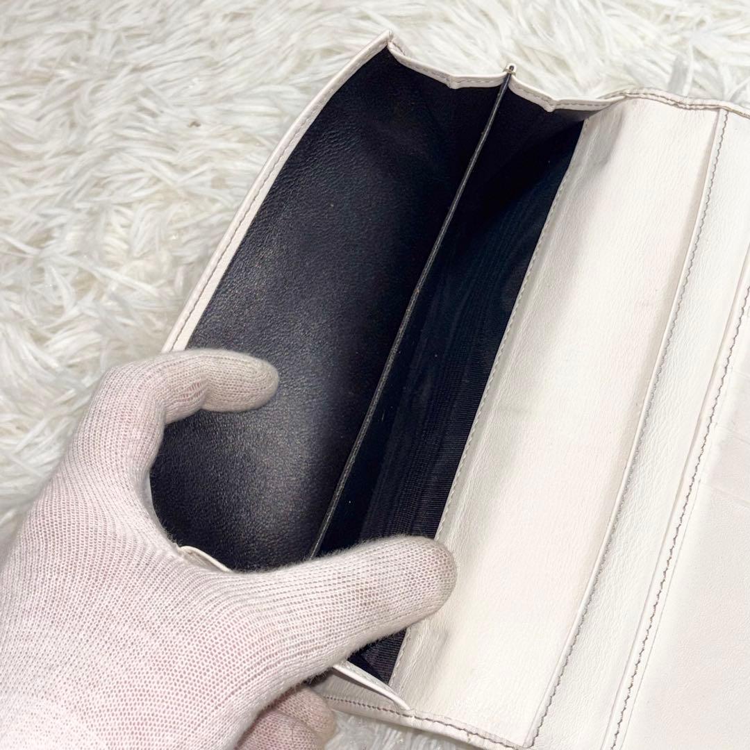 美品✨GUCCI GGキャンバス ラブリーハート 長財布 ホワイト　白　折り財布