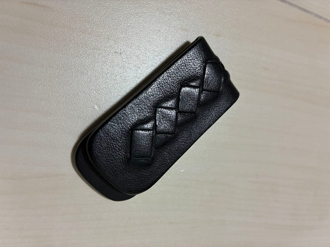 【美品】BOTTEGA VENETA マネークリップ　イントレチャート レザー