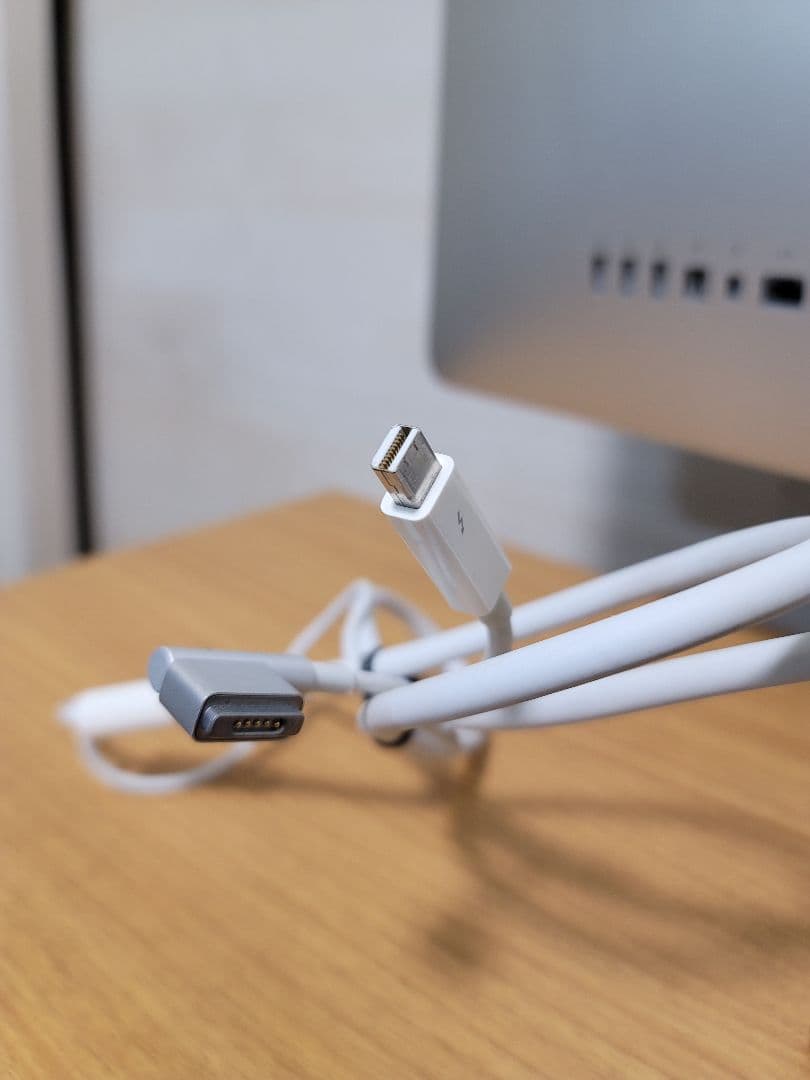 美品 Apple ThunderboltDisplay 27インチA1407