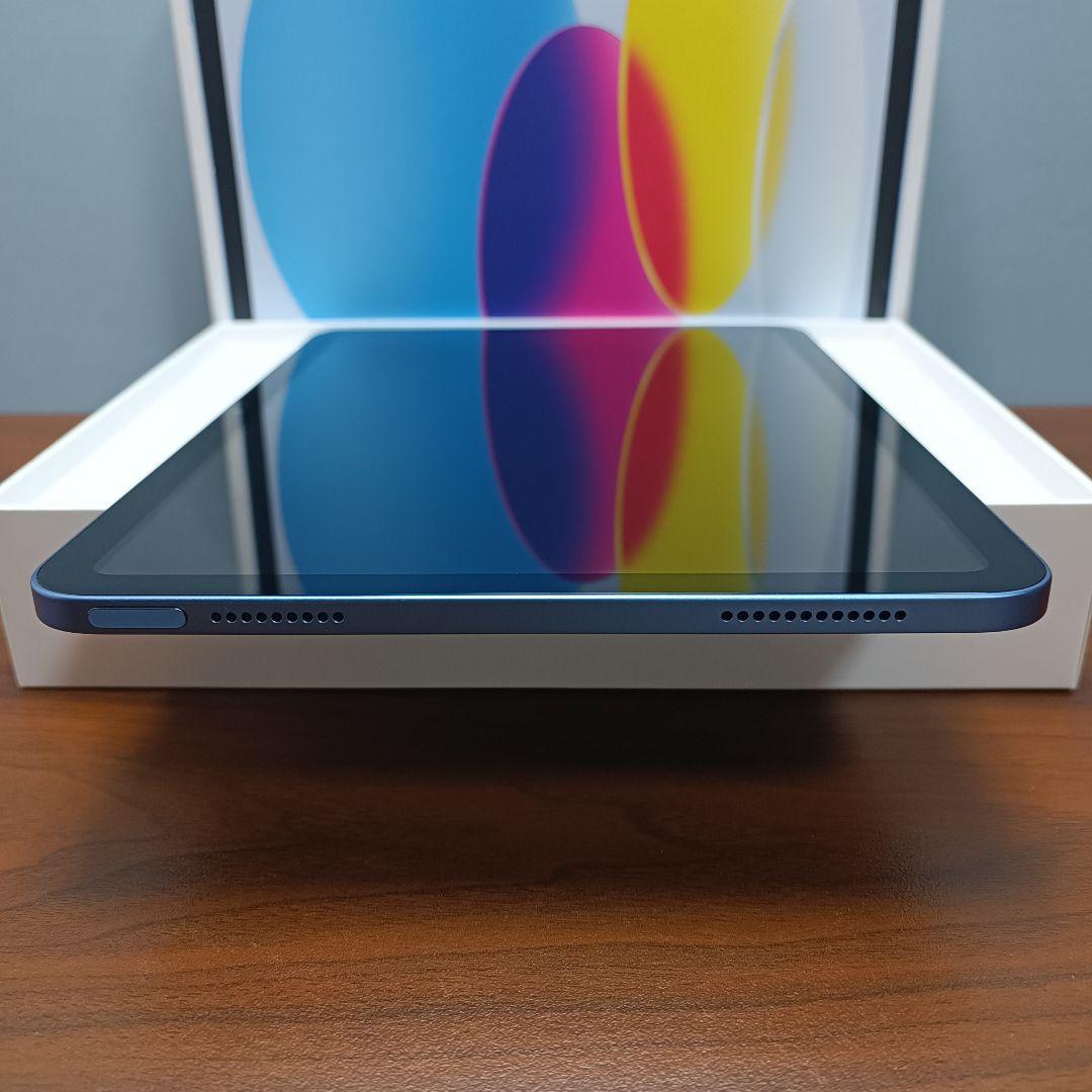 新品同様 iPad 10.9 第10世代 WiFi 64GB キーボード付き