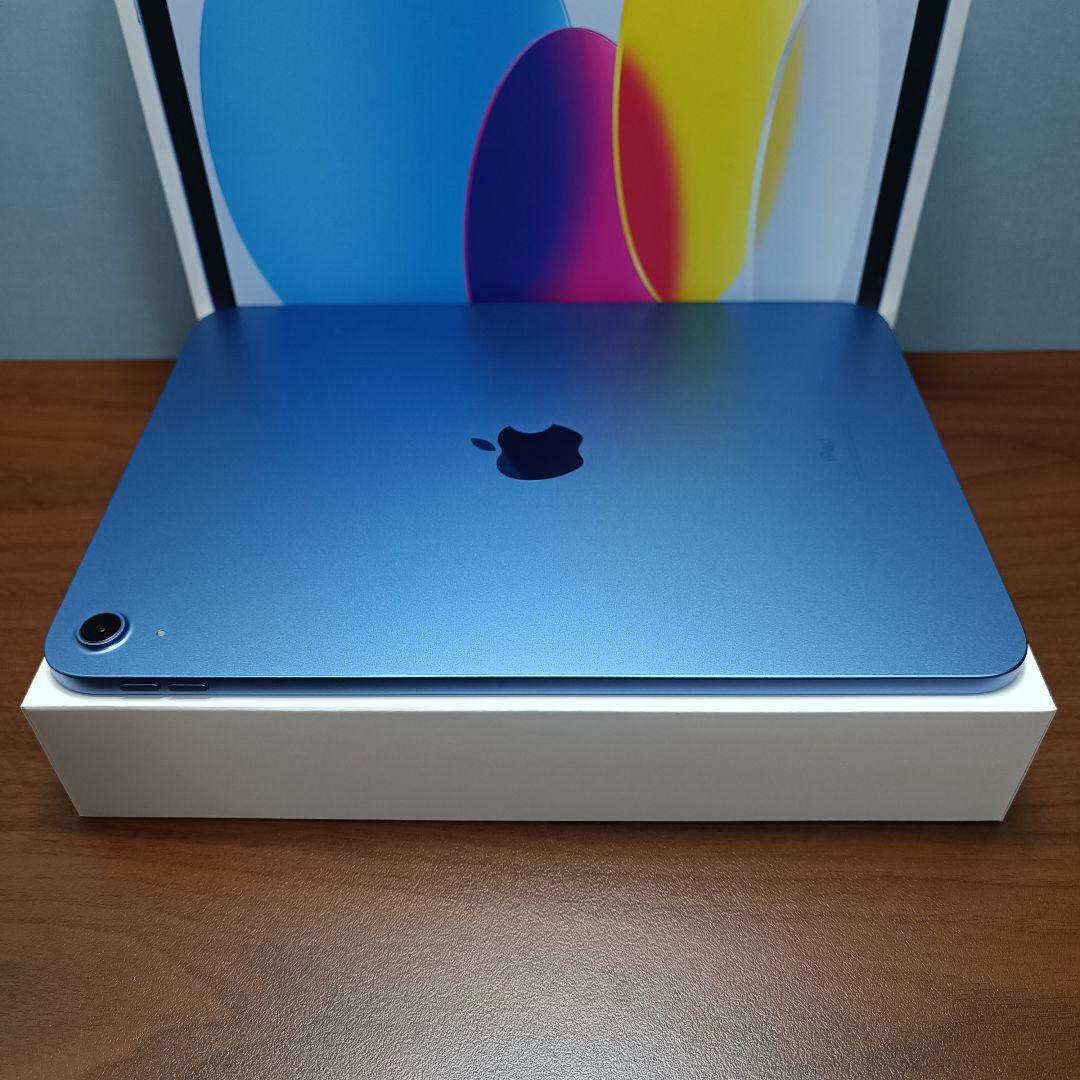 新品同様 iPad 10.9 第10世代 WiFi 64GB キーボード付き