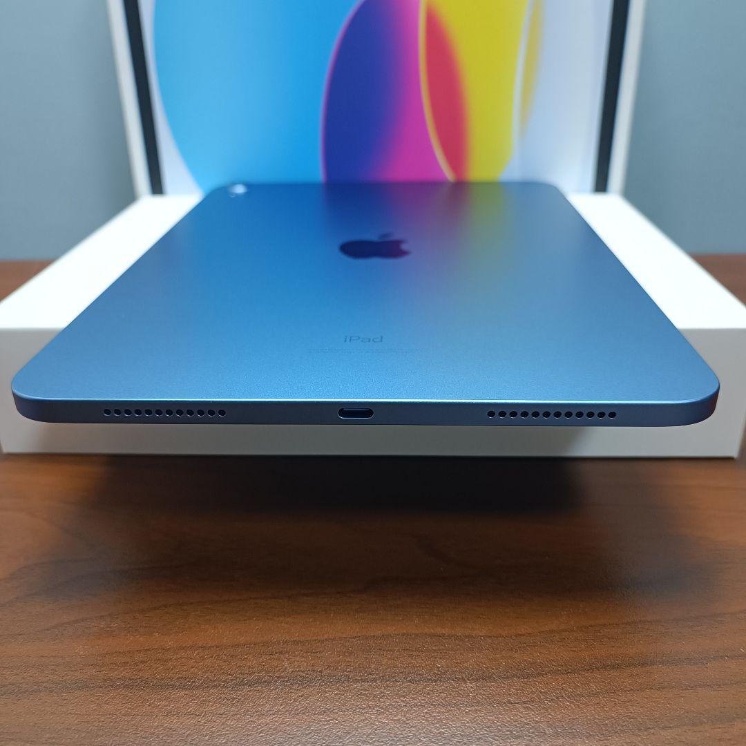 新品同様 iPad 10.9 第10世代 WiFi 64GB キーボード付き