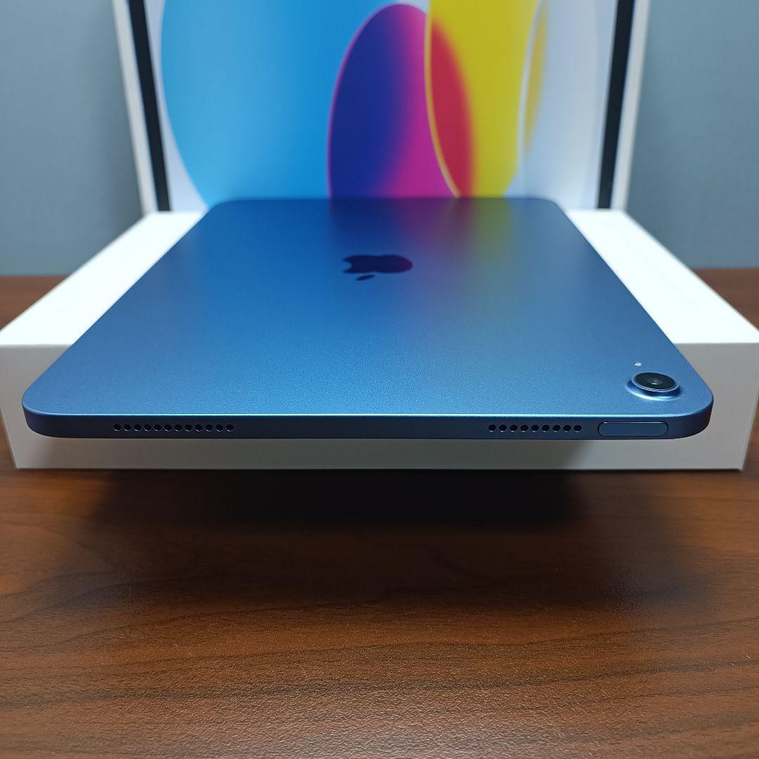新品同様 iPad 10.9 第10世代 WiFi 64GB キーボード付き