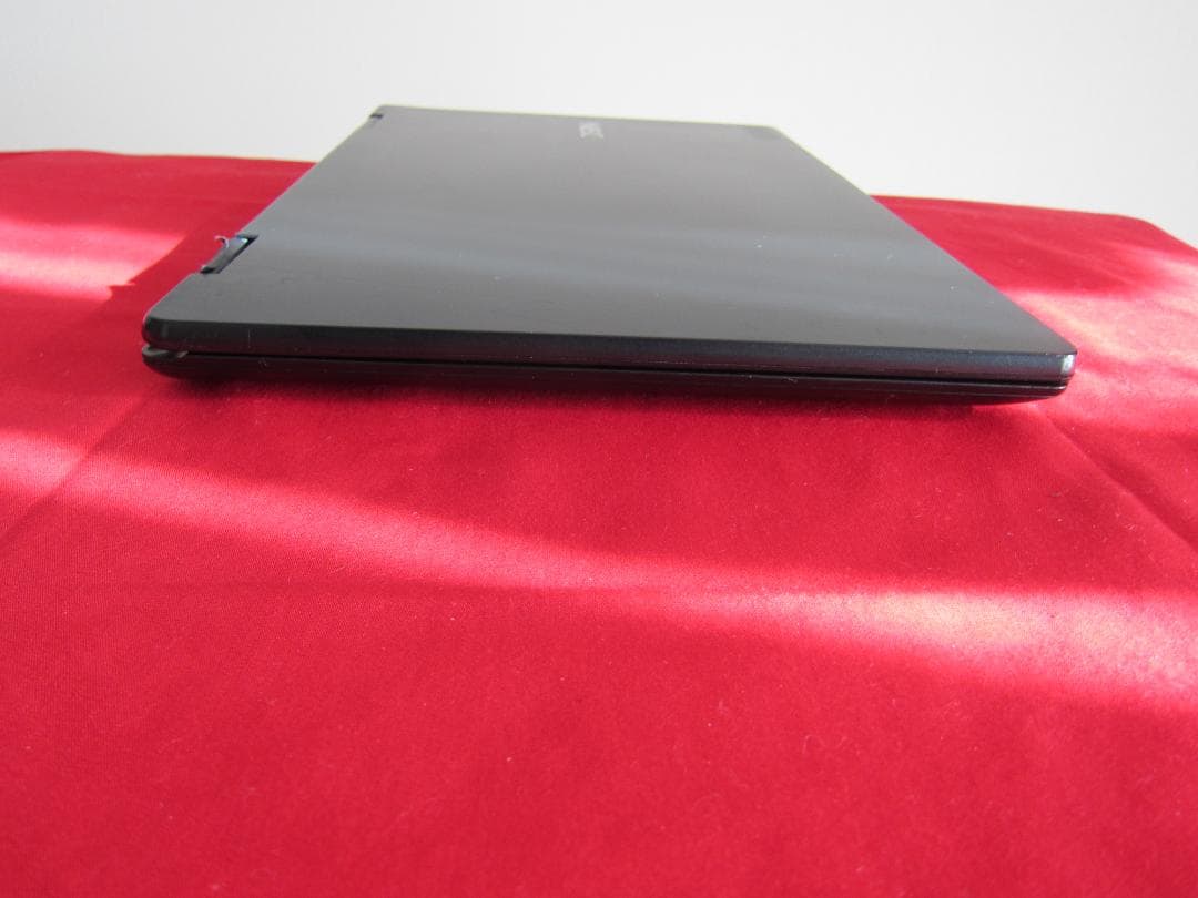 NEC VKT13H-4 WindowsノートPC