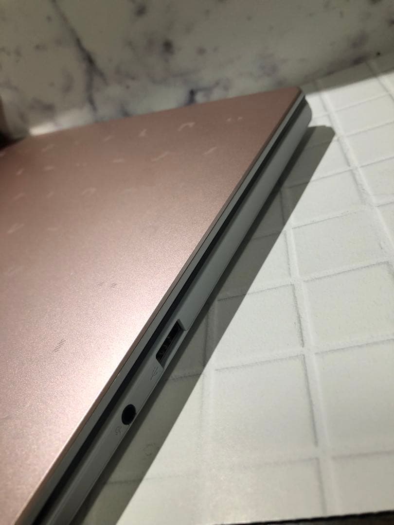 ASUS ノートパソコン E210MA-GJ002P ※初期化再インストール済