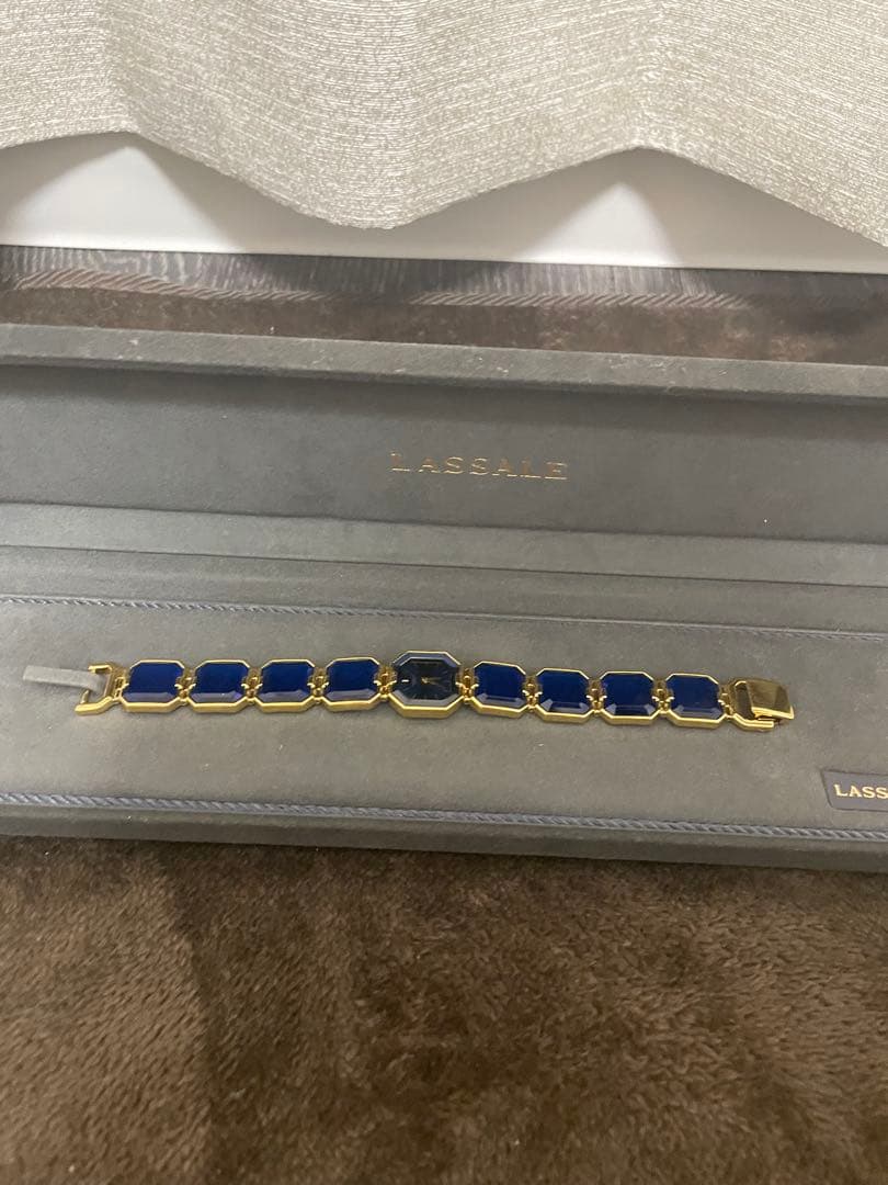 ゆ*」様 ヴィンテージ　超稀少　セイコーラサール　ブレスレット腕時計　グリーンス