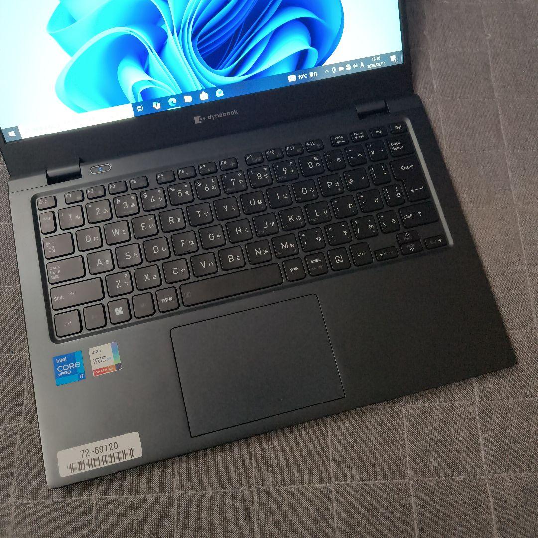 美品 Dynabook 超軽量 驚速 11世代i7 16GB 512GB 66