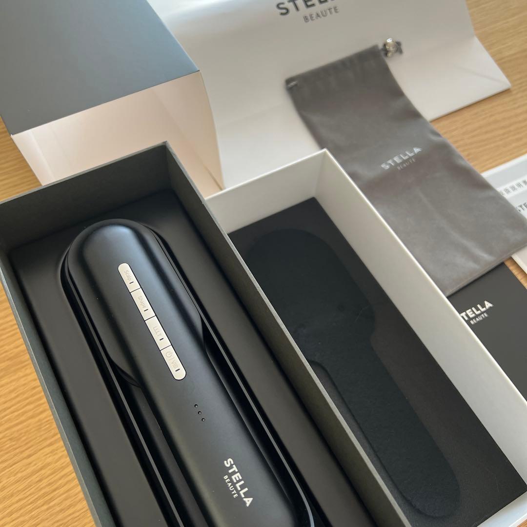 ステラボーテ　レーザー&EMSリフトブラシPro