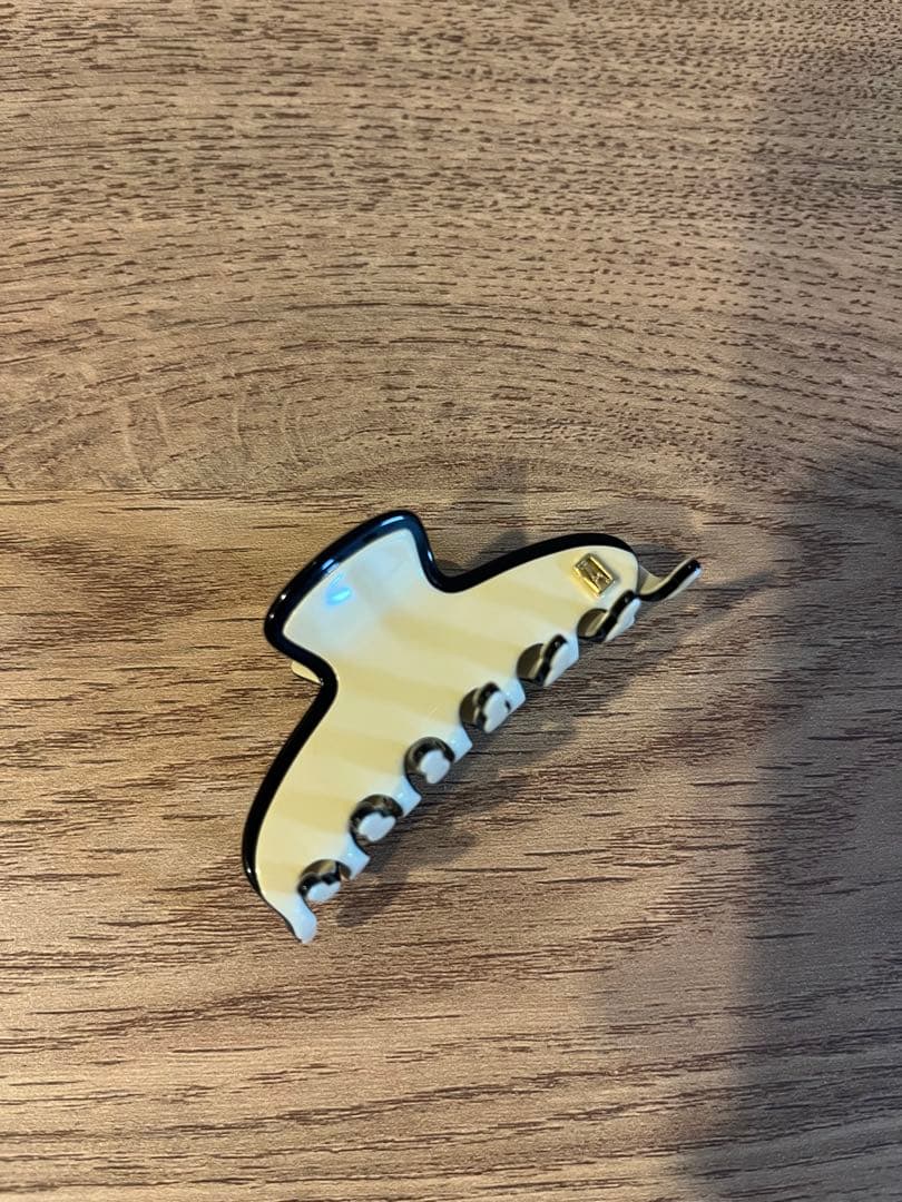 アレクサンドルドゥパリ クリップ リズレ(ベージュ)