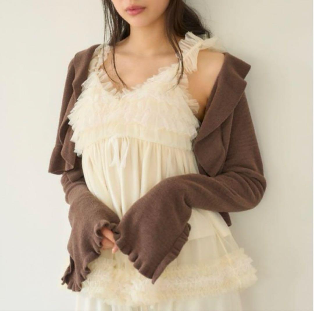 SNIDEL✴︎タグ付きチュールフリルキャミ＆パンツレイヤードレースランジェリー