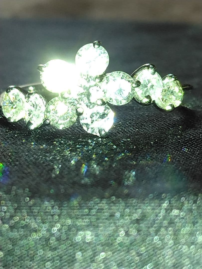 【ご奉仕】Pt900天然ダイヤモンド大粒1.00CTデザインフラワーリング