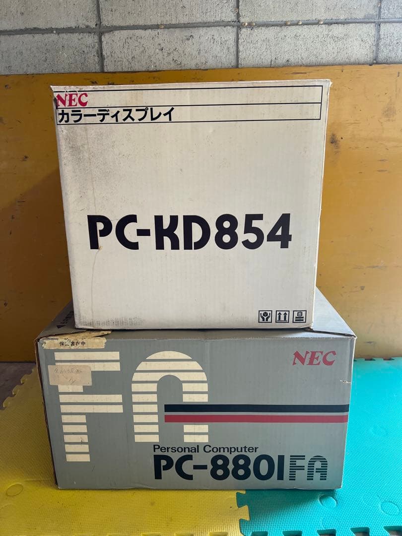 ま*ン様 【O-1576】NEC PC-8801FA PC-KD854 レトロ