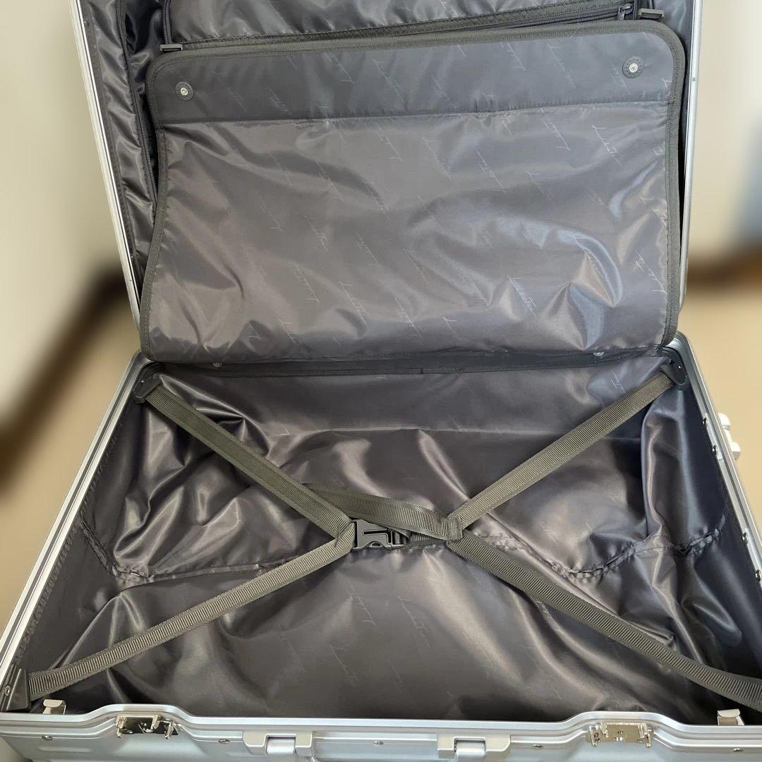 リベティLibeteeキャリーケースMサイズ　新品未使用　カバー&ネームタグ付