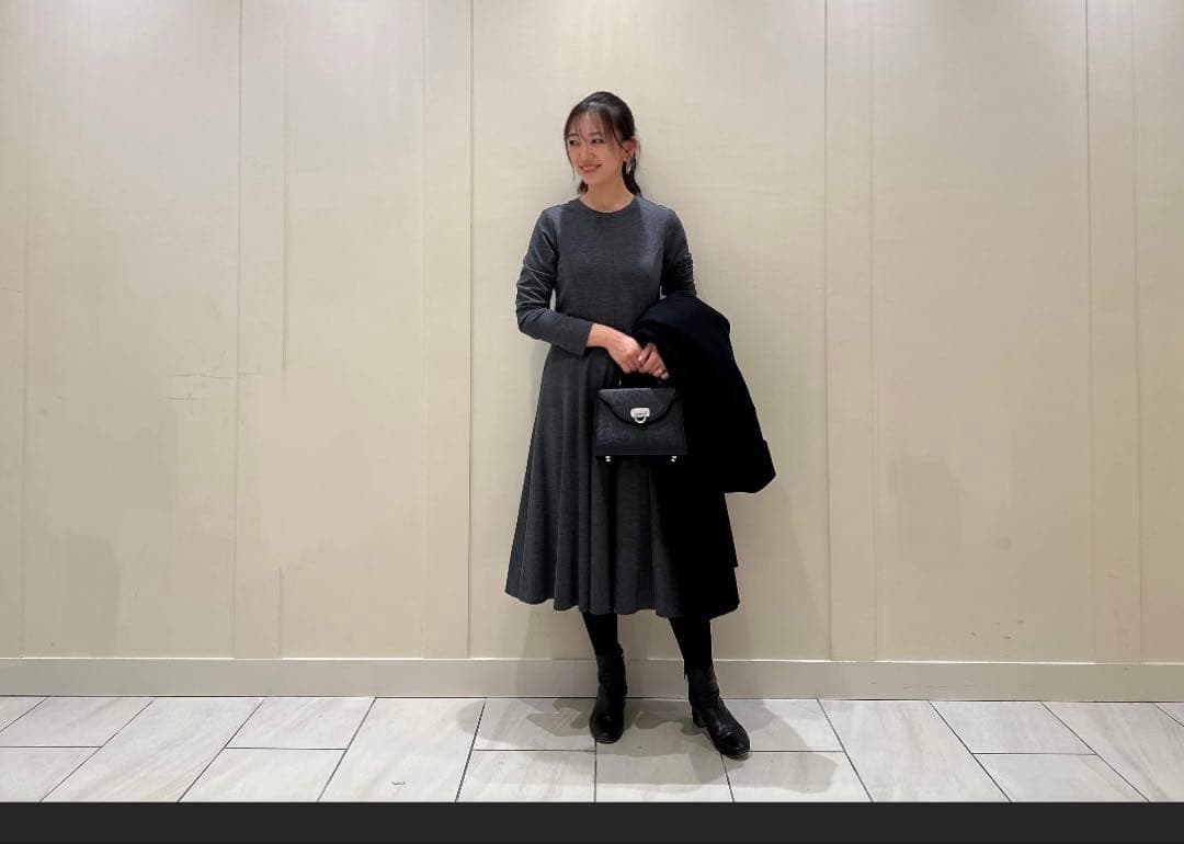 新品タグ付き　エムプルミエ　ワンピース　34