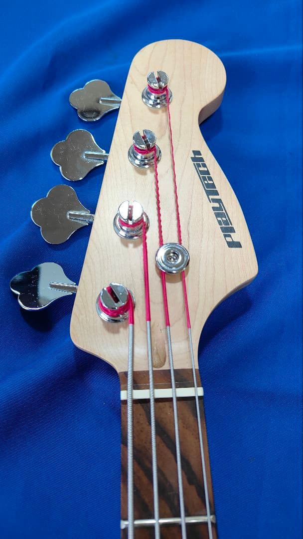 プレイテックグレー エレキベース アルダー材