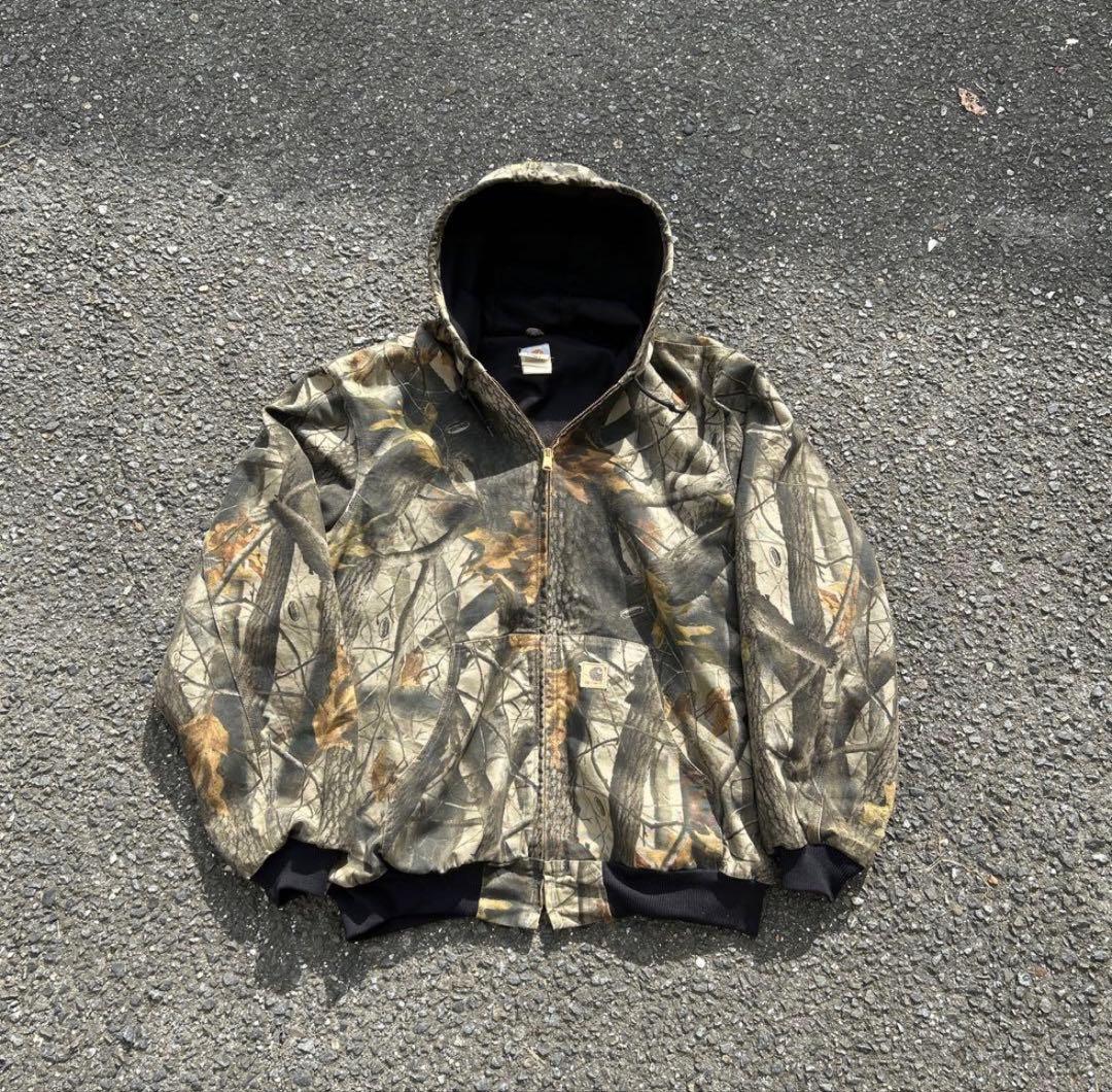 Carhartt アクティブジャケット　リアルツリー