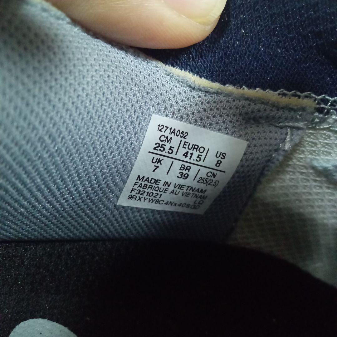 【新品.未使用】アシックス　WINGJOB CP213安全靴