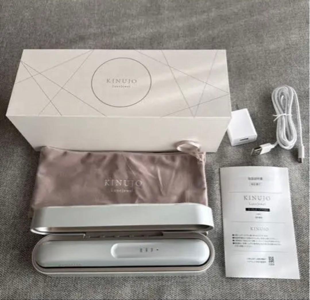 KINUJO LuxeJewel コードレスヘアアイロン