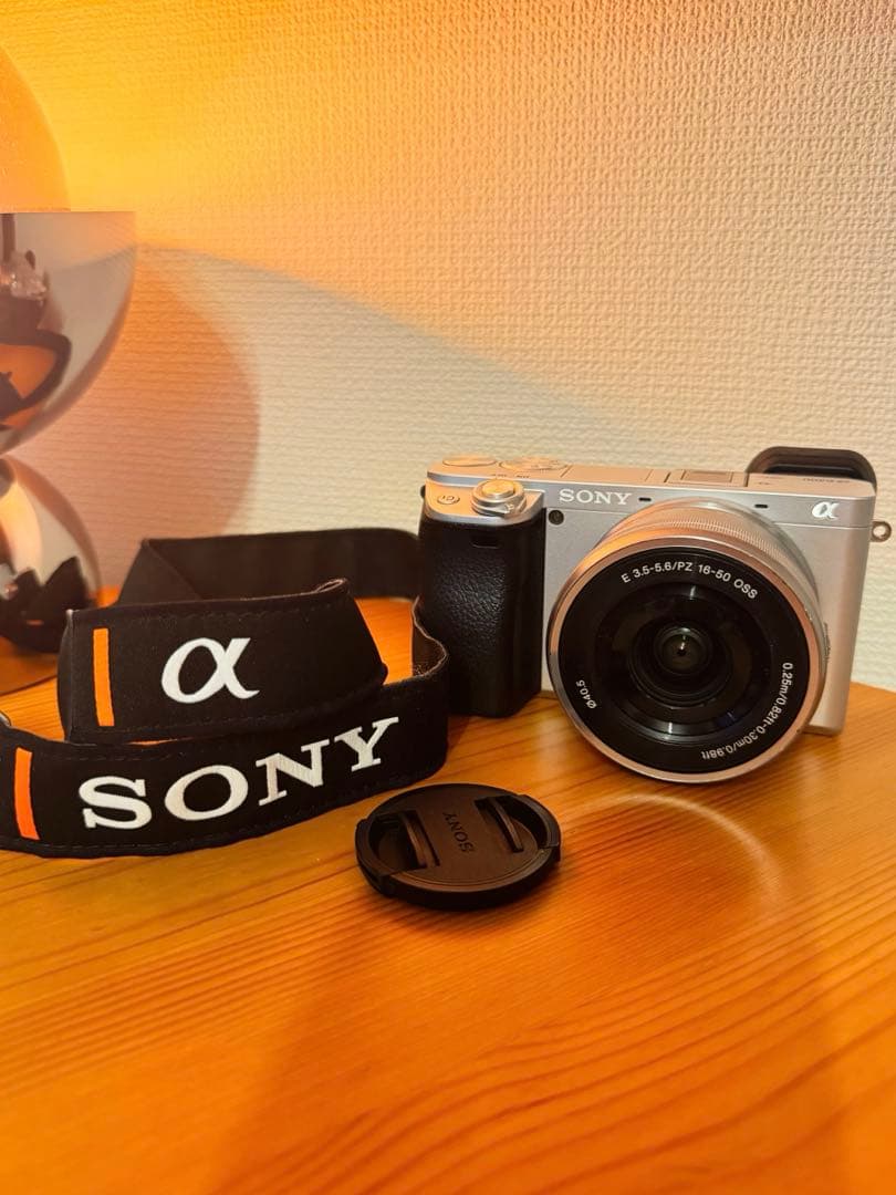 Chen様SONY ソニー α6400 a6400 ミラーレス 一眼 レンズ付き