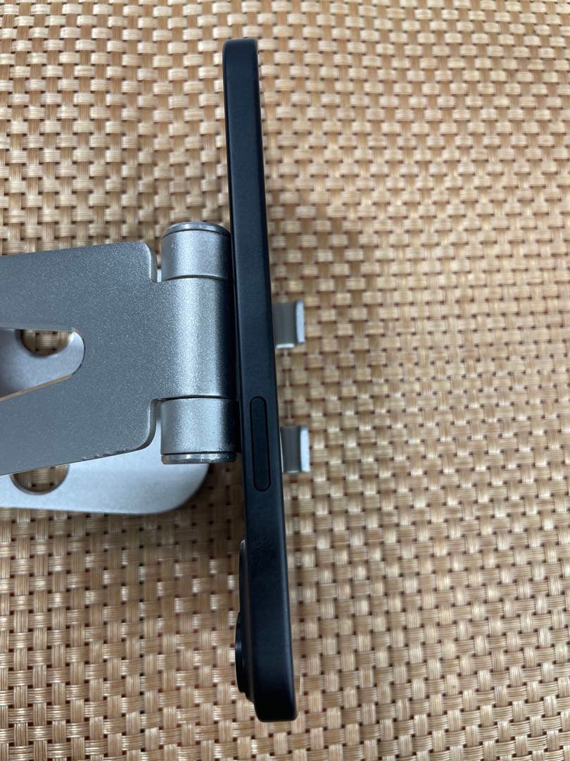 iPhone 15 128 GB ブラックSIMフリー【8714】