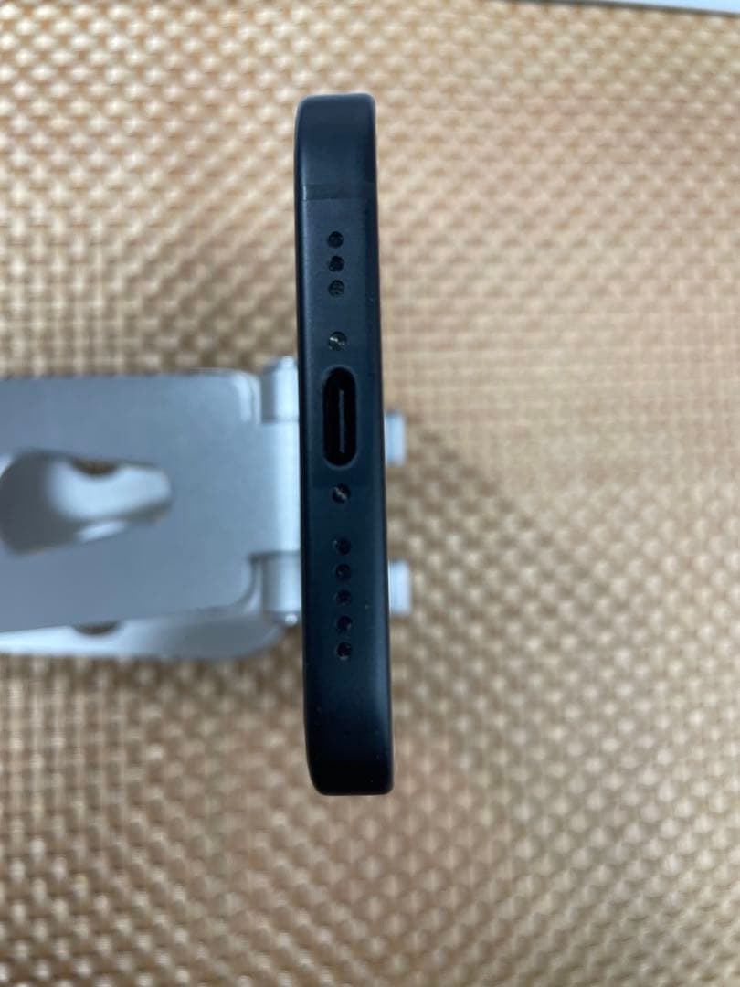 iPhone 15 128 GB ブラックSIMフリー【8714】