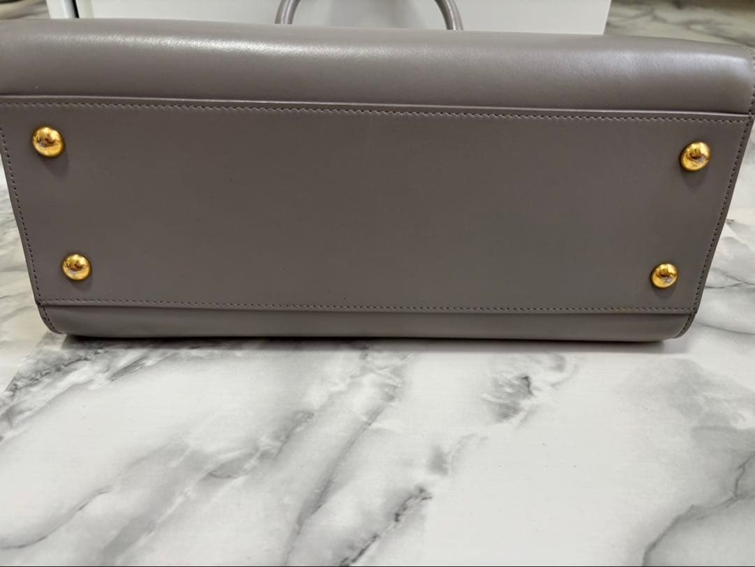 SAINT LAURENT ベイビーカバス 2WAYハンドバッグ レザー