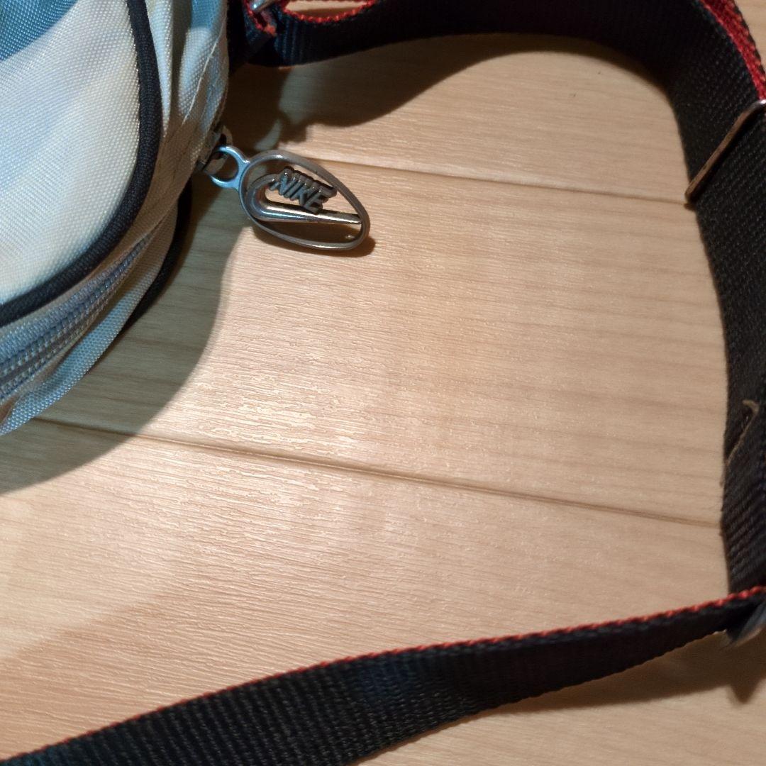 Nike ショルダーバッグ シルバー/レッド　80s　レトロ