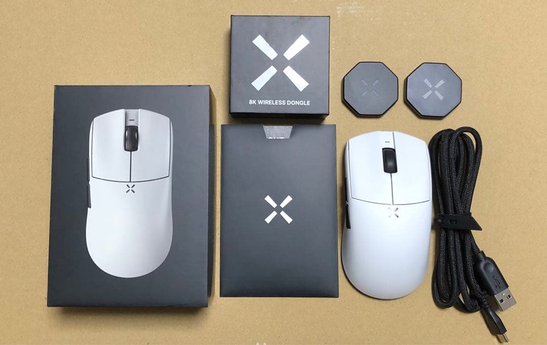 Hitscan Hyperlight white 8Kドングル付き