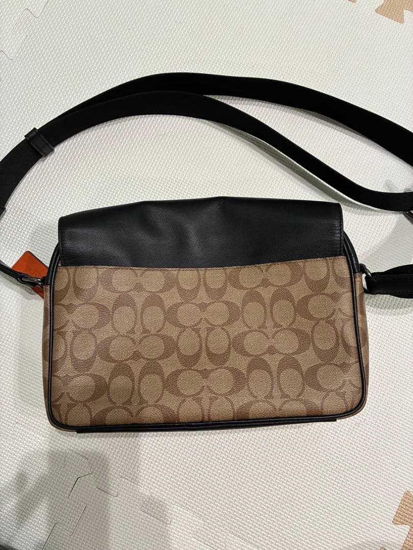 Coach メッセンジャーバッグ