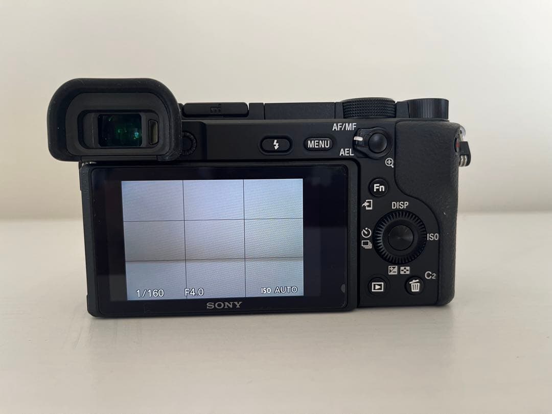 美品 SONY α6400 デジタルカメラ 本体とレンズセット