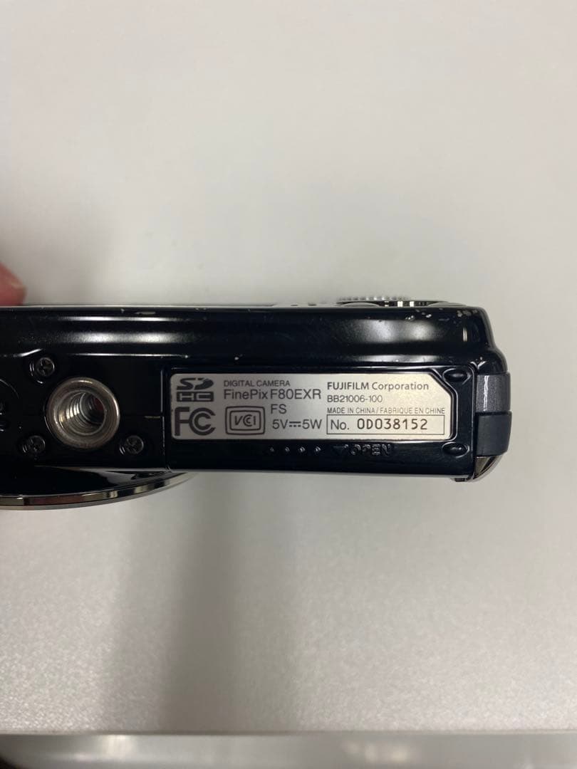 FUJIFILM FINEPIX F80 EXR コンパクトデジタルカメラ