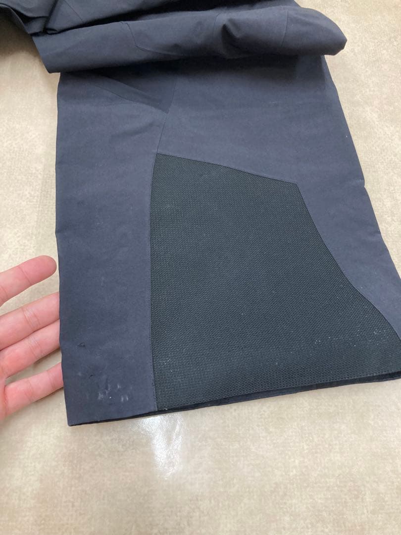 値下げ。アークテリクス ラッシュ ビブ ブラック Lサイズ