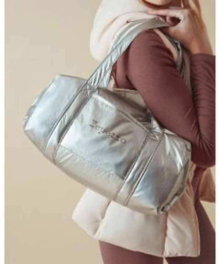 repetto レペット ダッフルバッグ　Mサイズ 新品 人気のシルバー 限定