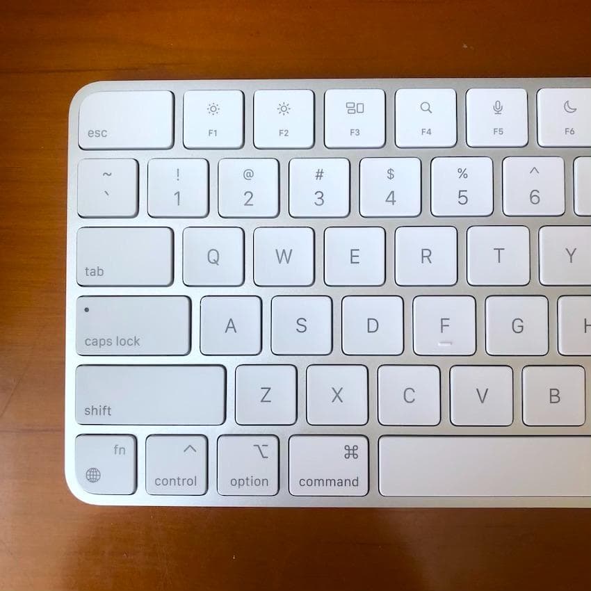 使用僅少｜Touch ID｜Magic Keyboard｜US｜アップル｜純正