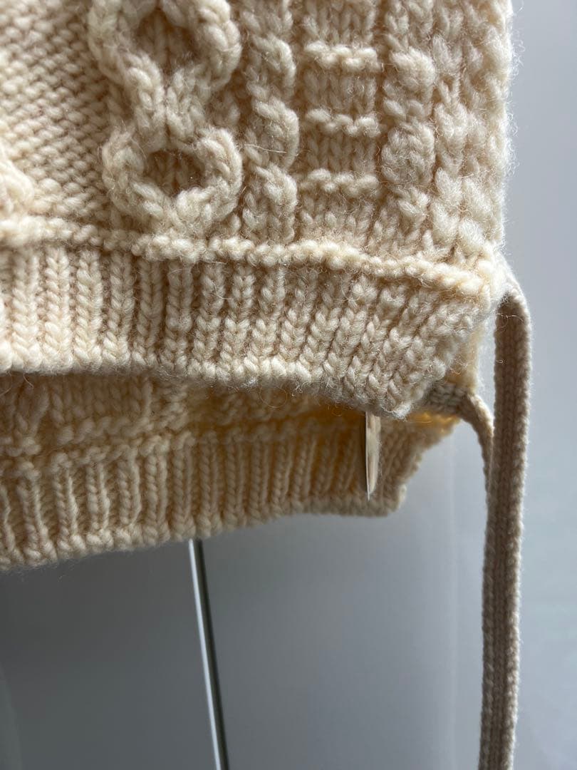 新品tao COMME des garçonsアイボリー ケーブル編みセーター