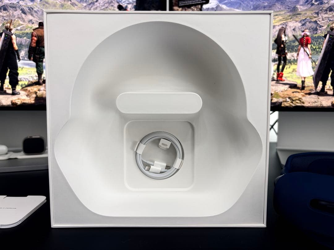 『こばたつ』  AirPods Max - スカイブルー 第1世代