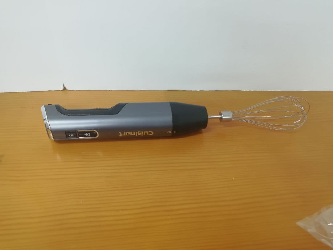 No.258 クイジナートコードレス 充電式ハンドブレンダーRHB-100J