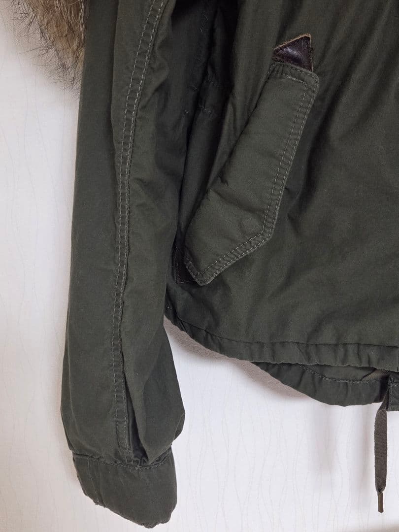 GOA　ファー付きミリタリージャケット　ショート丈