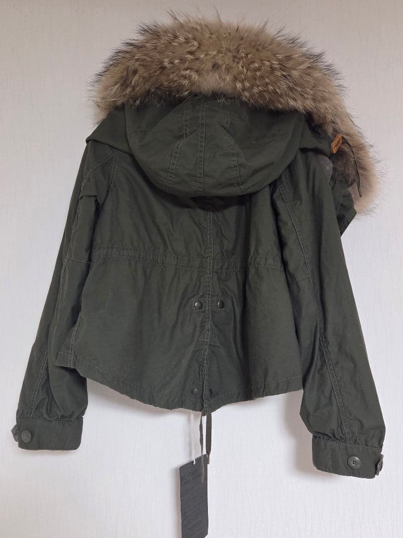 GOA　ファー付きミリタリージャケット　ショート丈