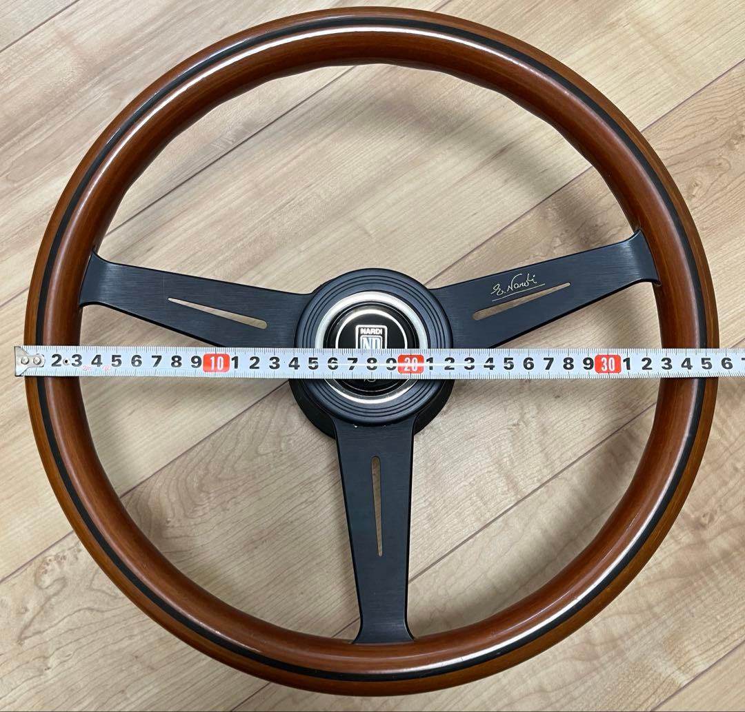 [希少]NARDI ナルディ　　　ハンドル