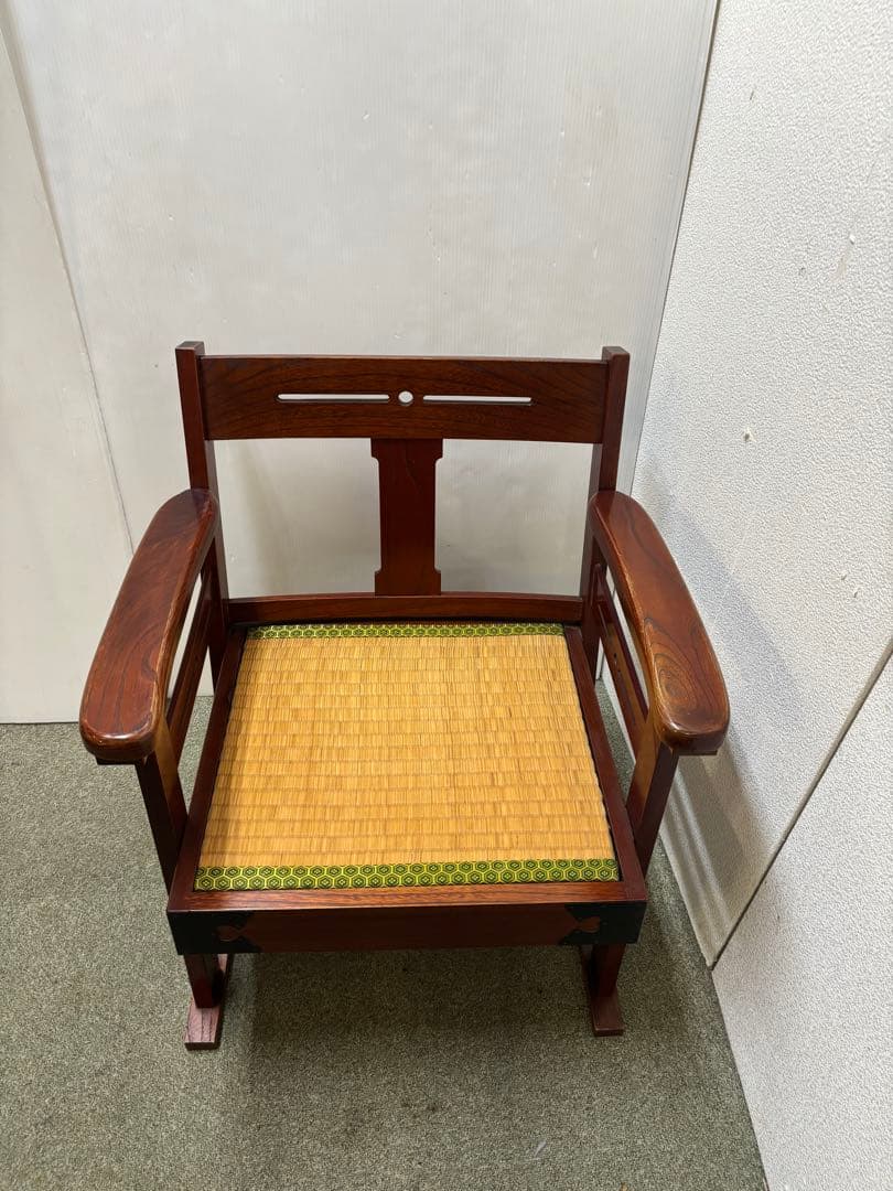 ② 昭和レトロ　和家具　和風アームローチェア　座椅子　ヴィンテージチェア当時物