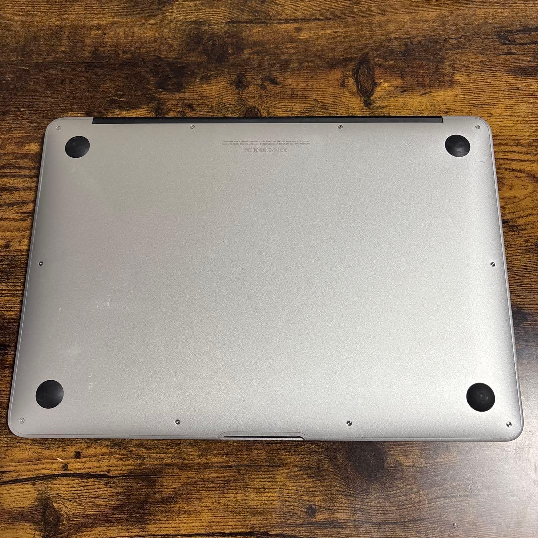 MacBook本体 MacBook air 13-inch 4GB 128GB