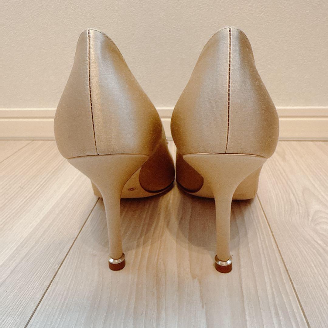 【期間限定】超美品 マノロブラニク ハンギシ 35