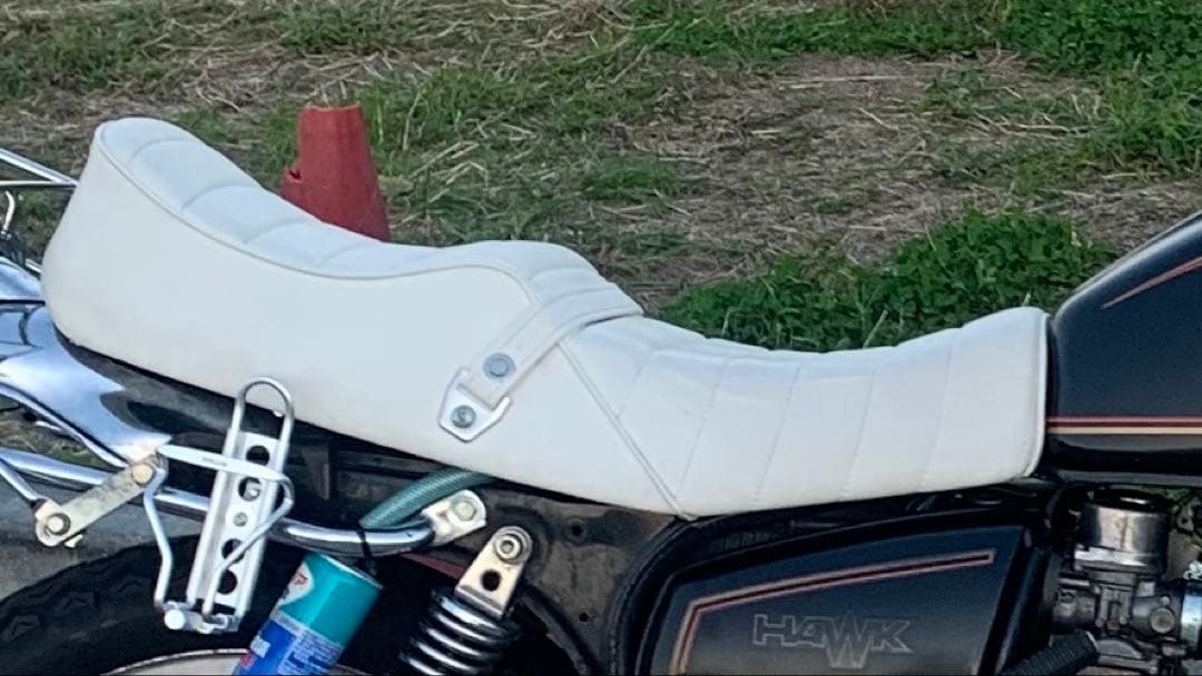 フセイン　送料込み　cb250t ホーク用　タックロール