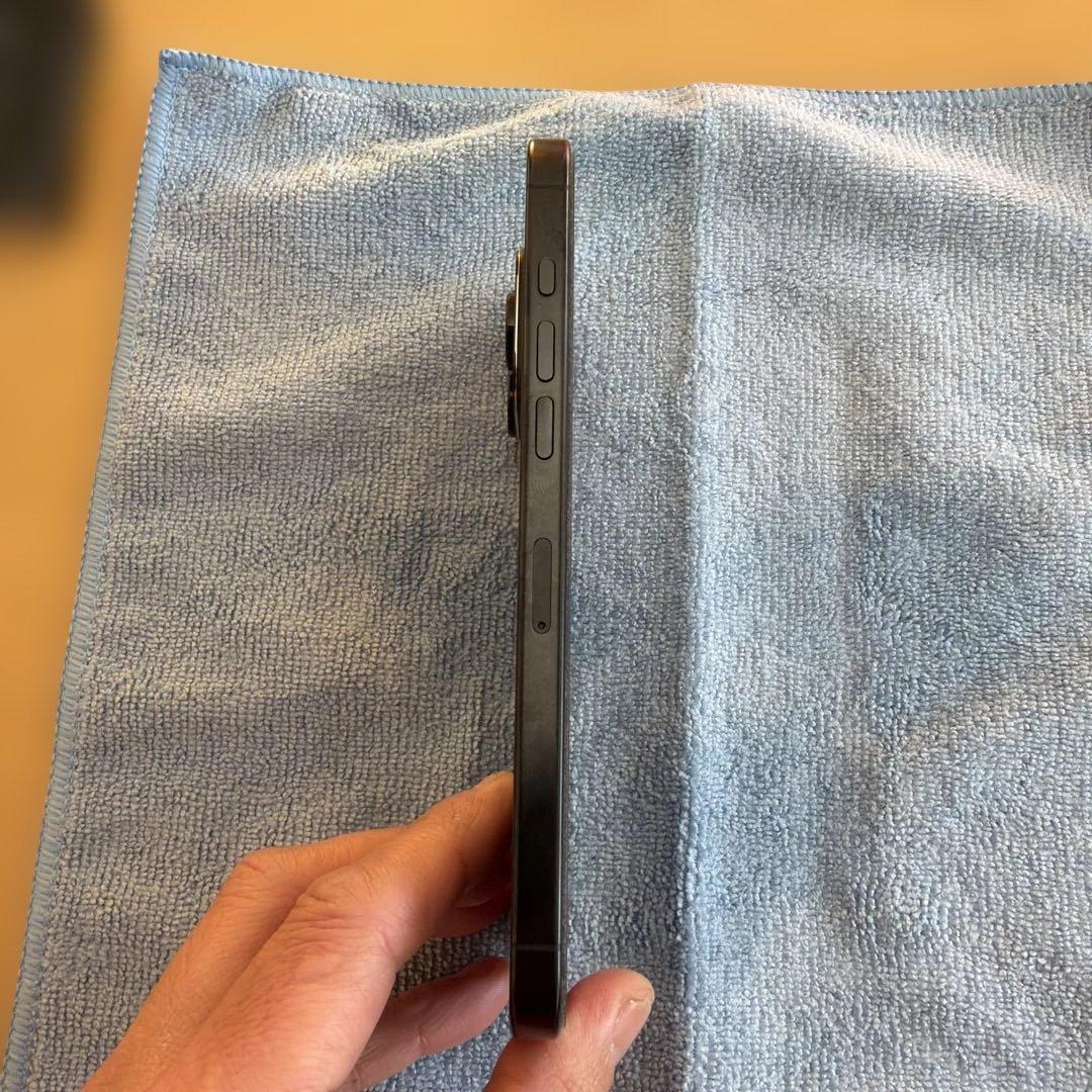 iPhone16pro max 256gb SIMフリー