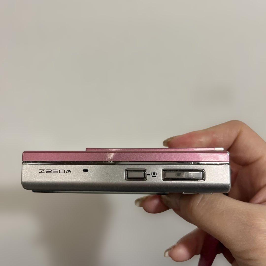 デジカメ　FUJIFILM　FinePix Z250fd 富士フイルム