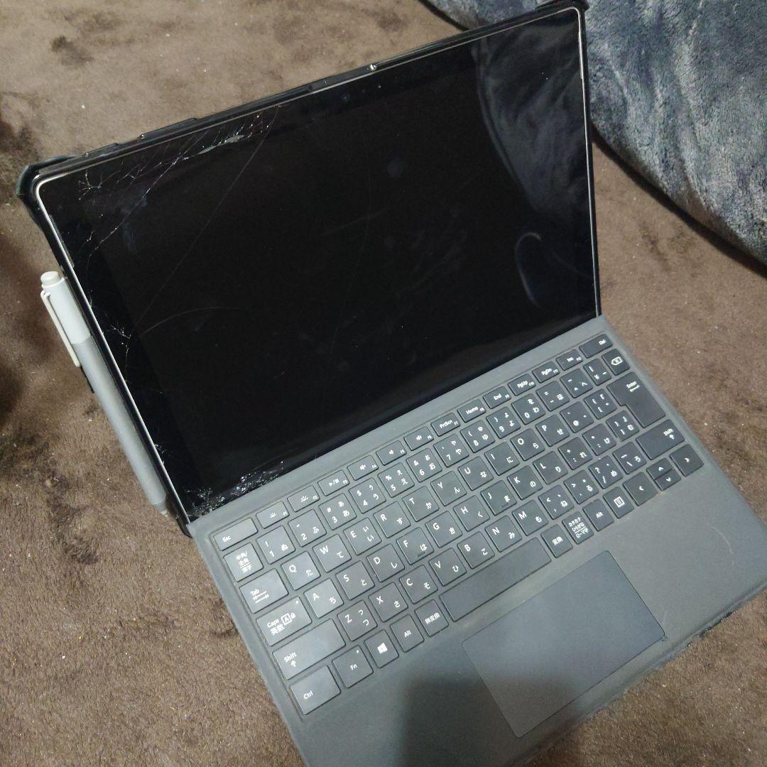 【大幅値下げ中】Surface Pro i7 8GBメモリ 256GB SSD