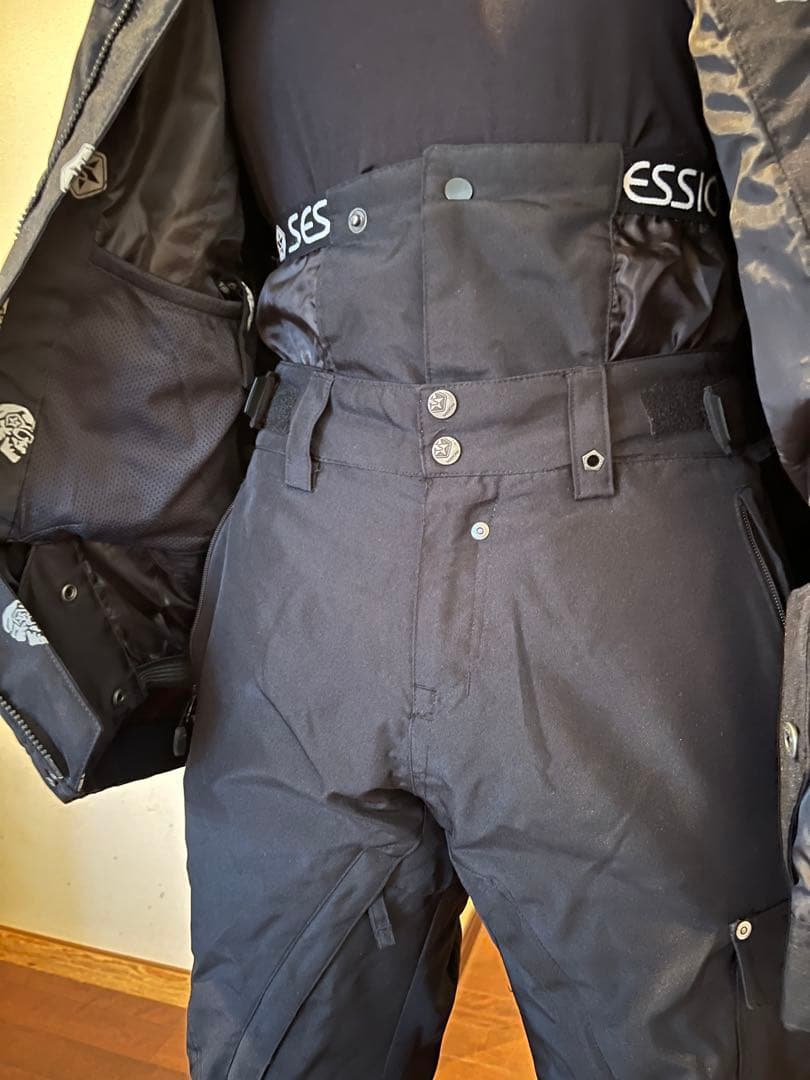 sessions スノーボード　ウェア上下セット　Mサイズ