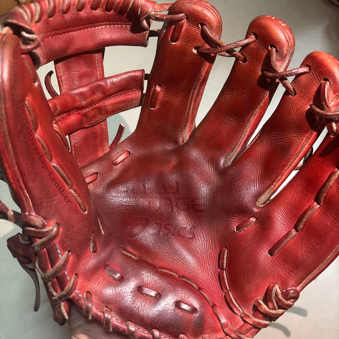 野球硬式グローブ　アシックス内野手