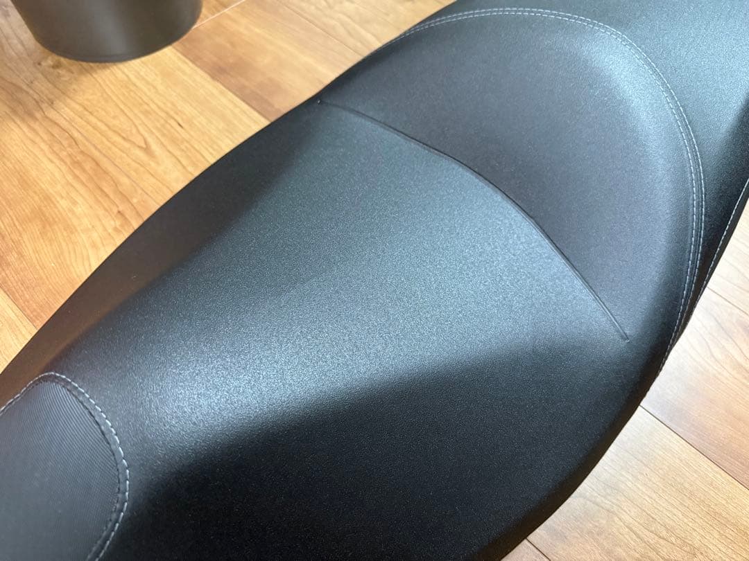 マジェスティS 純正シート【未使用品】